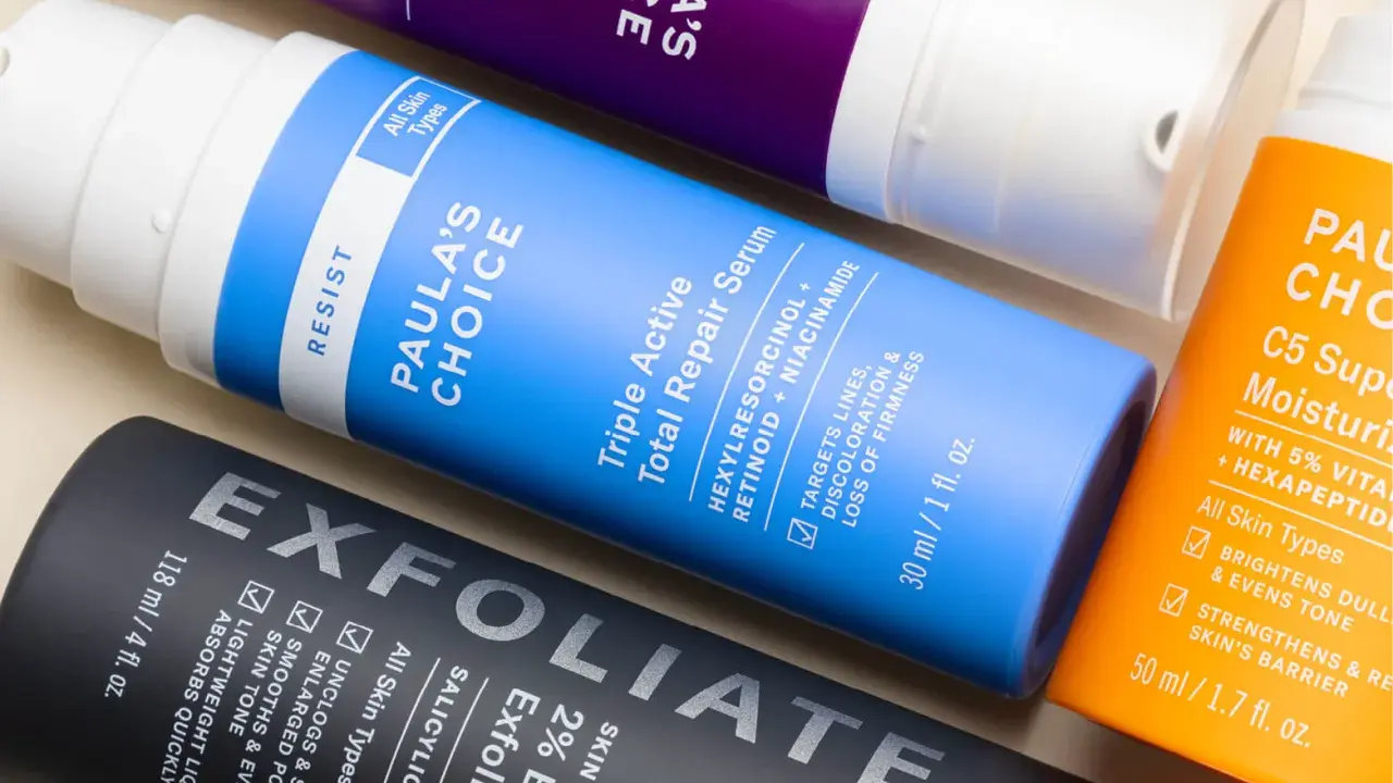 Siero viso Paula's Choice: la niacinamide e la vitamina C si possono usare insieme per una pelle luminosa e compatta.